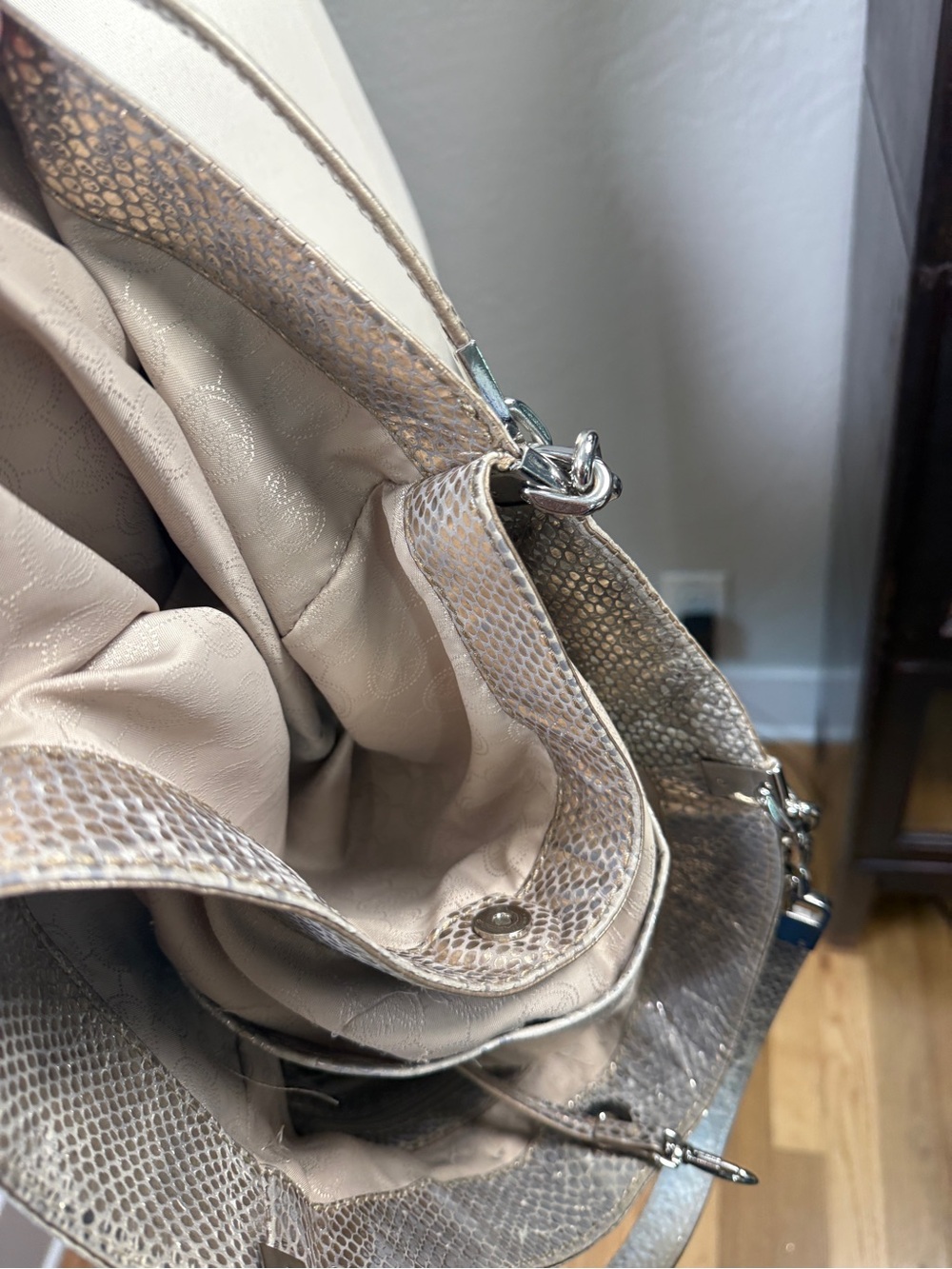 Michael Kors Metallic Silver Shoulder Hobo Bag - Picture 5 of 9